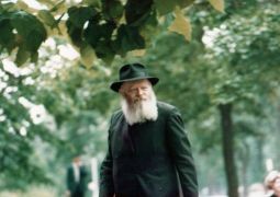 מכתבים מבית חיינו בפרסום ראשון: תשורת מדר לקריאה והורדה